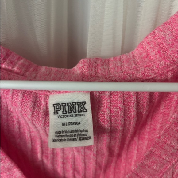 Pink V-Neck Ribbed Sweater - Picture 3 of 4